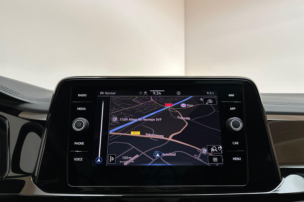 Volkswagen T-Roc (KFJ53G) met abonnement