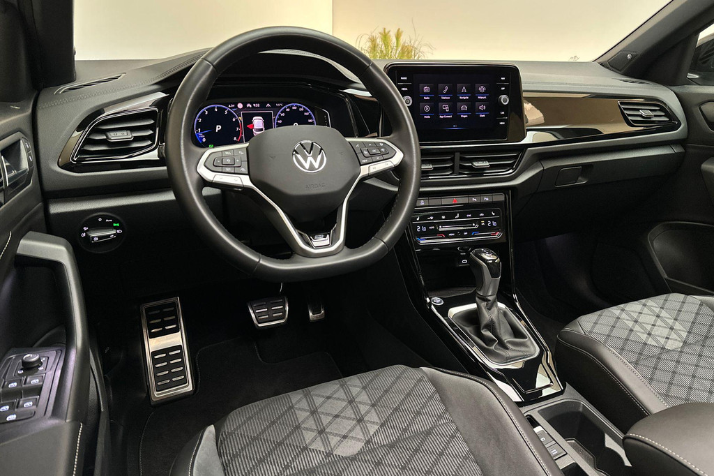 Volkswagen T-Roc (KFJ53G) met abonnement