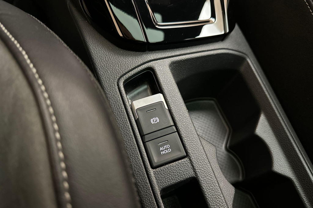 Volkswagen T-Roc (KFJ53G) met abonnement