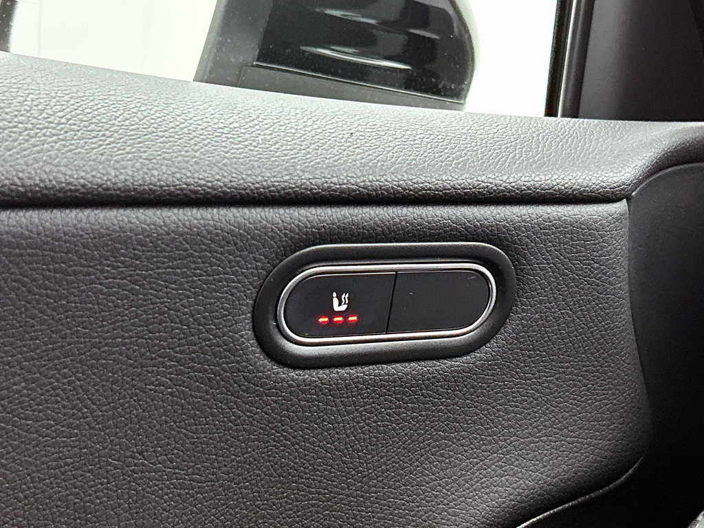 Mercedes-Benz A-Klasse (KFJ81V) met abonnement