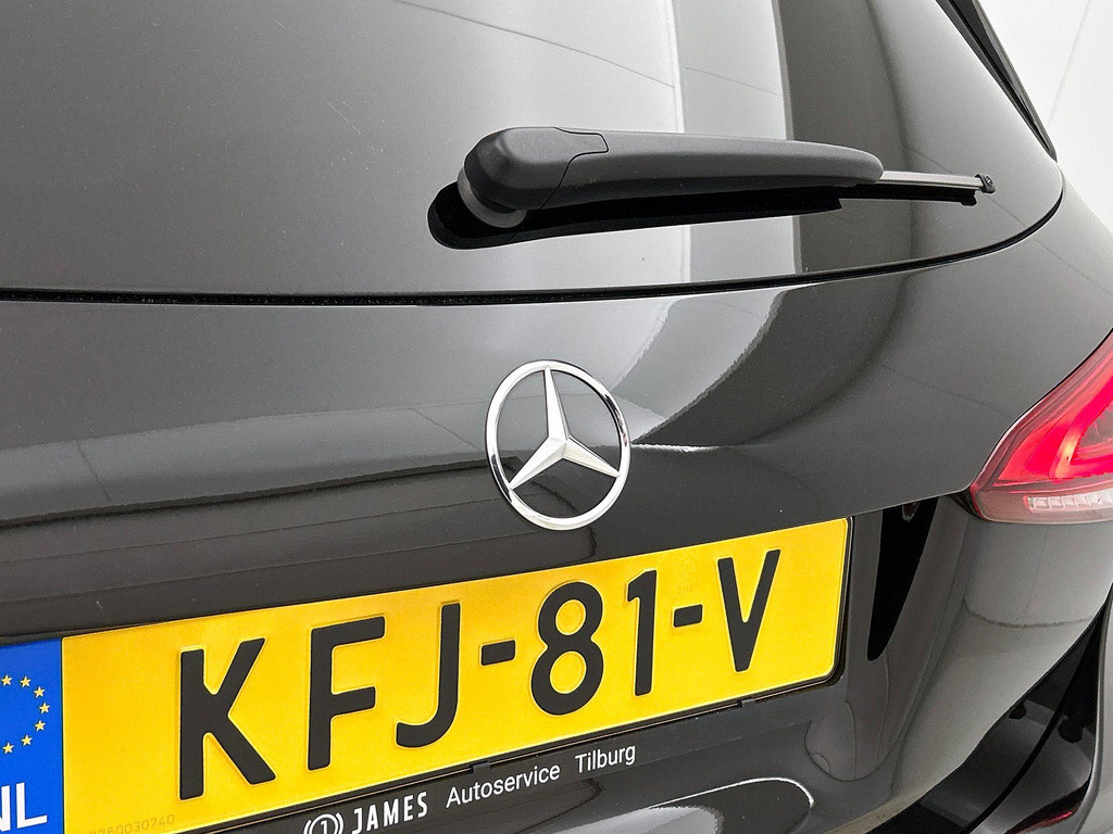 Mercedes-Benz A-Klasse (KFJ81V) met abonnement