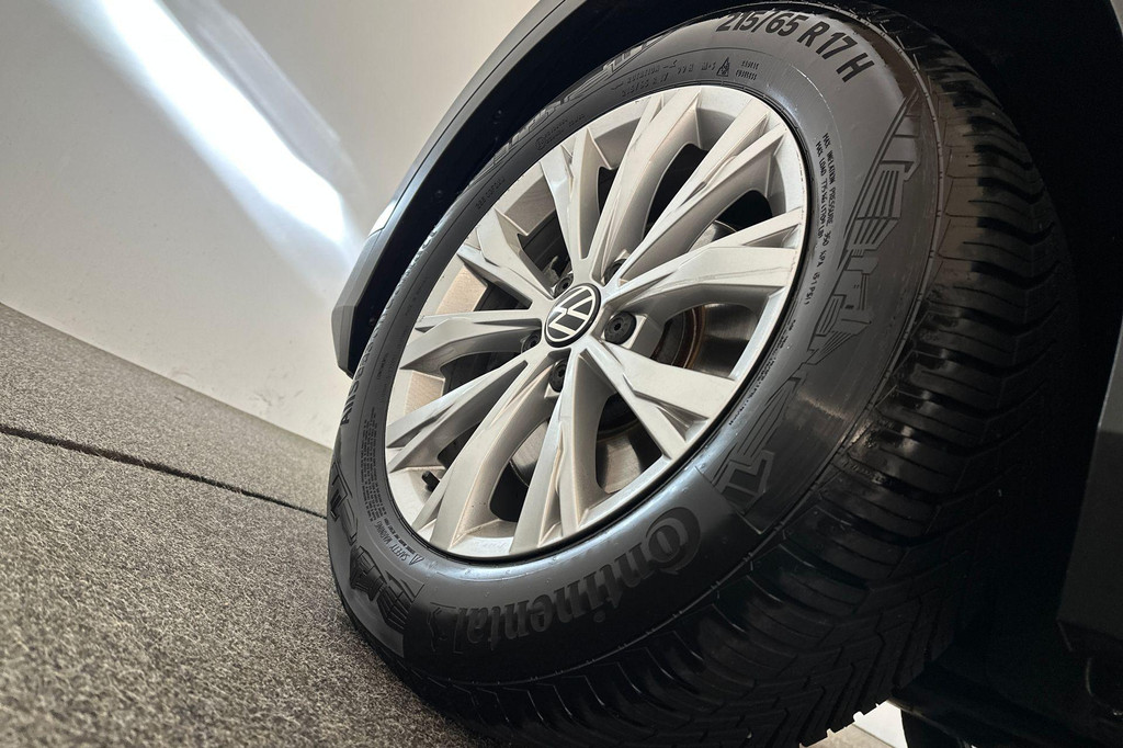Volkswagen Tiguan (T542RH) met abonnement
