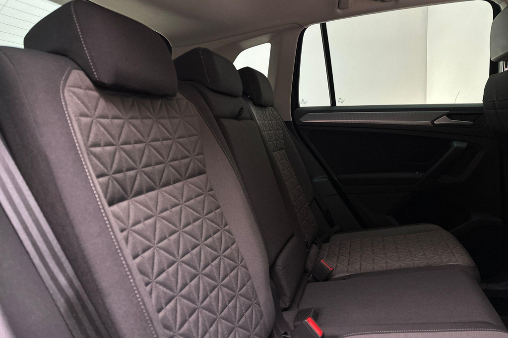 Volkswagen Tiguan (T542RH) met abonnement