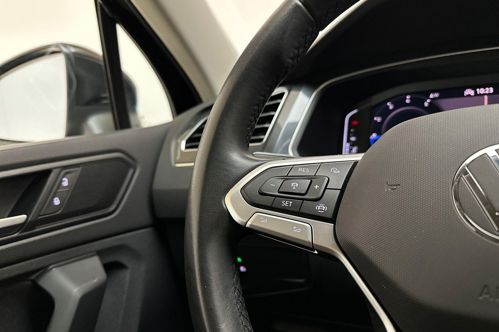 Volkswagen Tiguan (T542RH) met abonnement