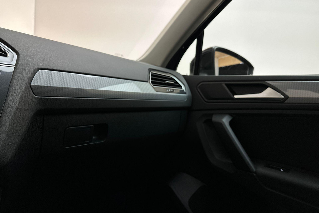 Volkswagen Tiguan (T542RH) met abonnement