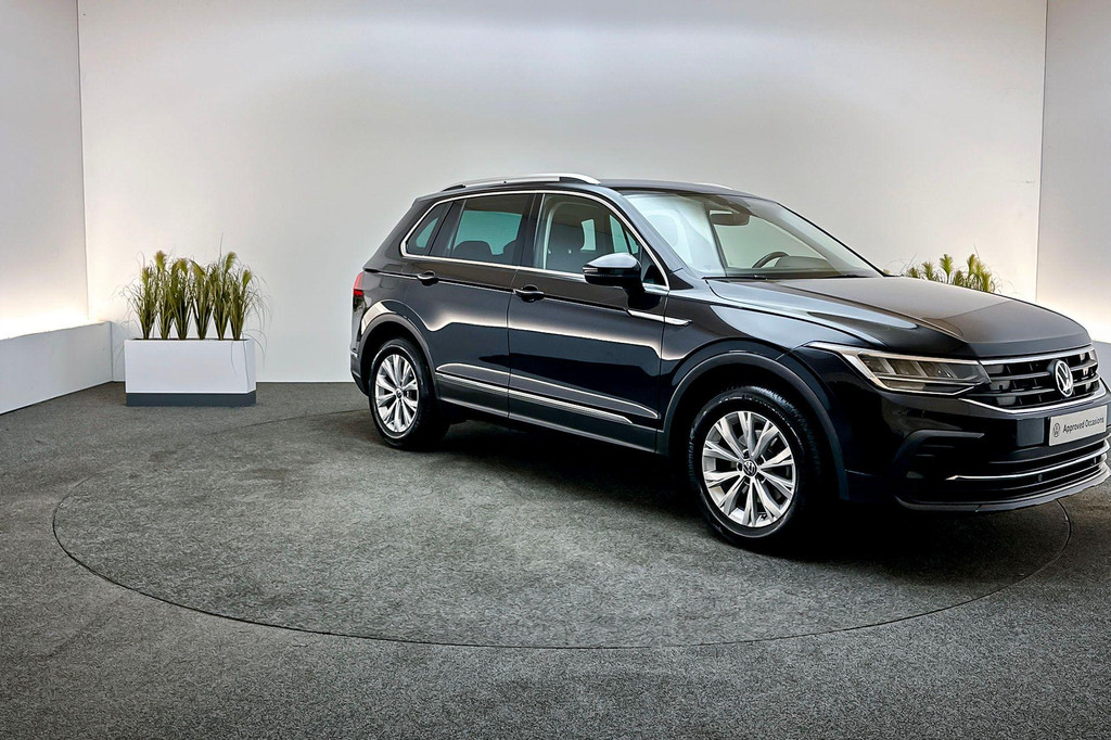 Volkswagen Tiguan (T542RH) met abonnement