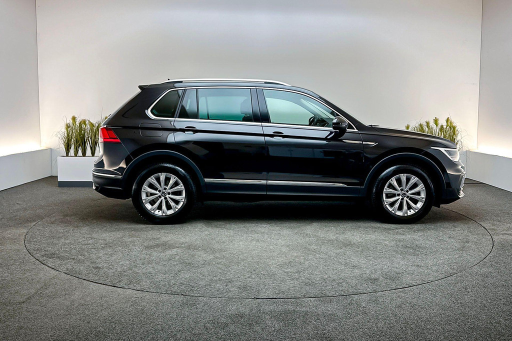 Volkswagen Tiguan (T542RH) met abonnement