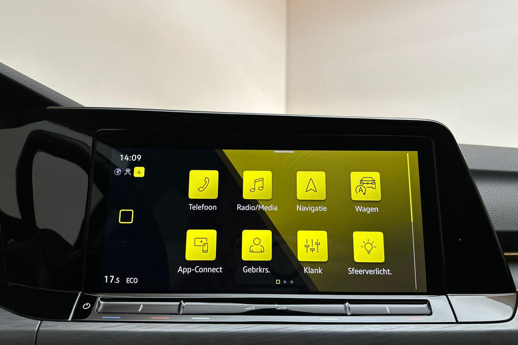 Volkswagen Golf (R560BS) met abonnement