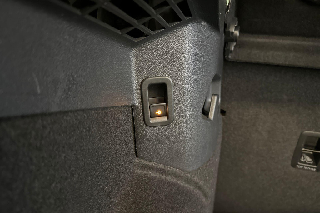 Volkswagen Golf (R560BS) met abonnement