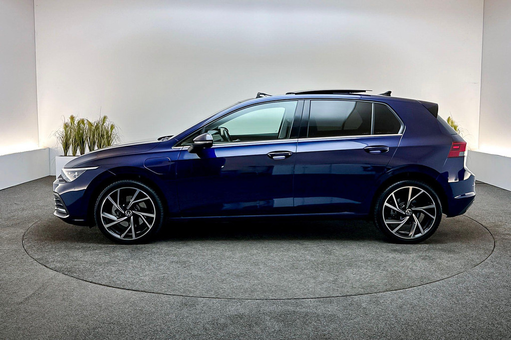 Volkswagen Golf (R560BS) met abonnement