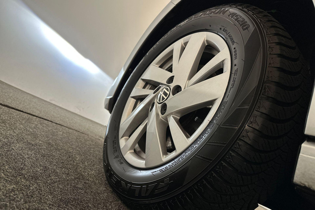 Volkswagen Polo (KFP46L) met abonnement