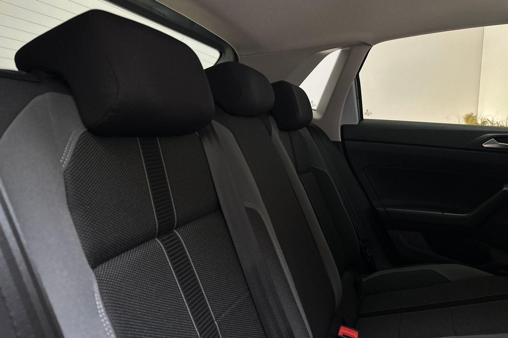 Volkswagen Polo (KFP46L) met abonnement