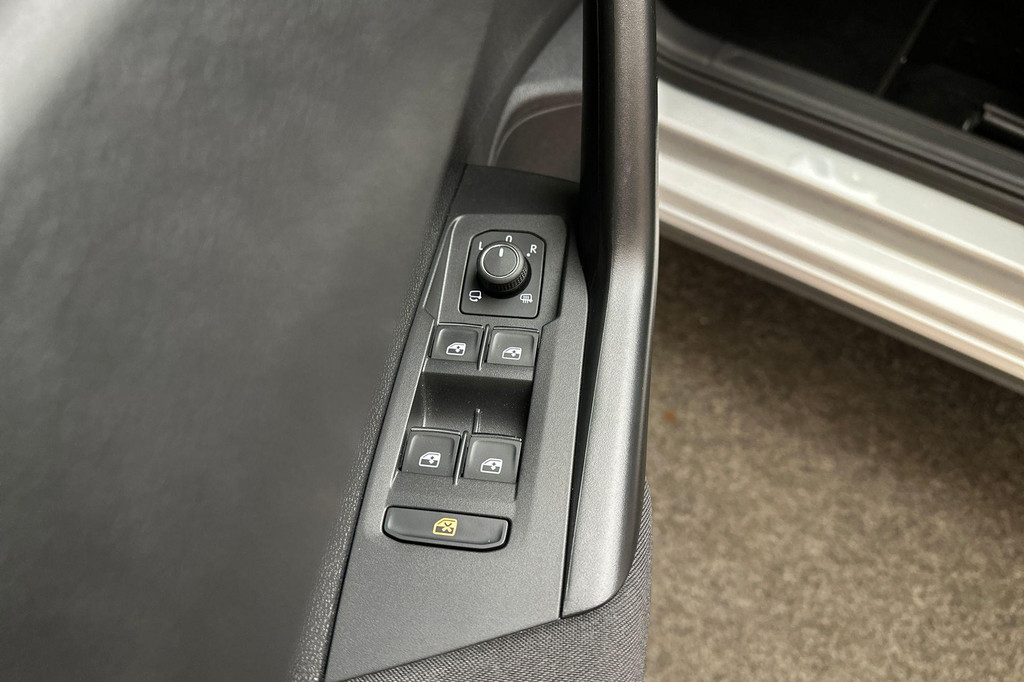 Volkswagen Polo (KFP46L) met abonnement