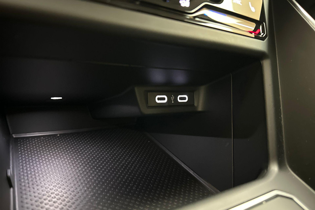 Volkswagen Polo (KFP46L) met abonnement