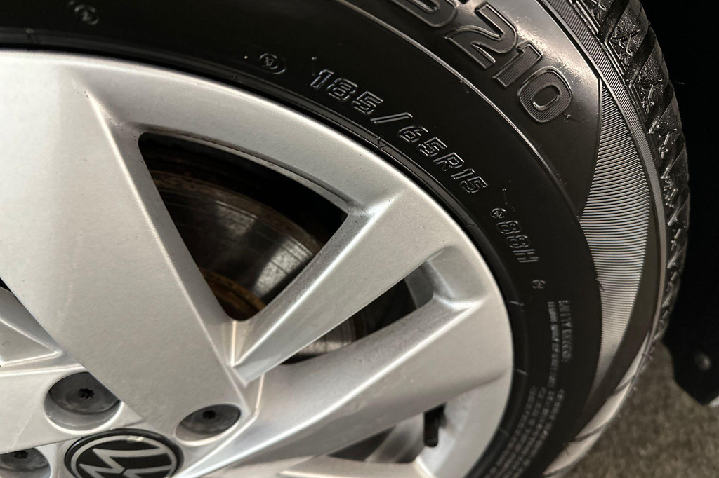 Volkswagen Polo (KFP46L) met abonnement