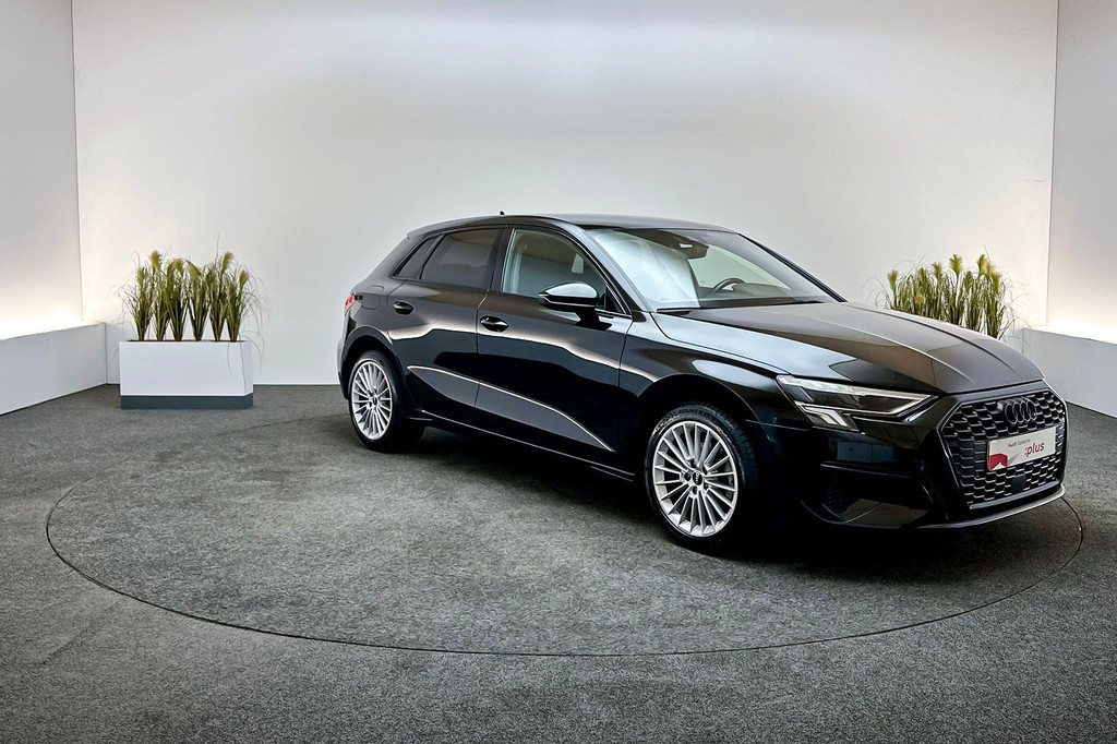 Audi A3 (P829DB) met abonnement