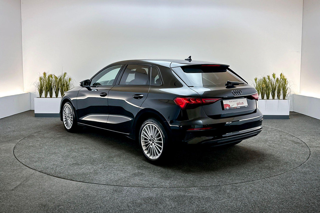 Audi A3 (P829DB) met abonnement