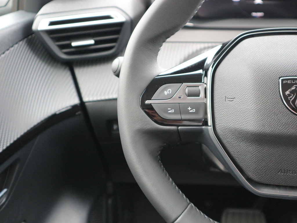 Peugeot 208 (KDP38V) met abonnement