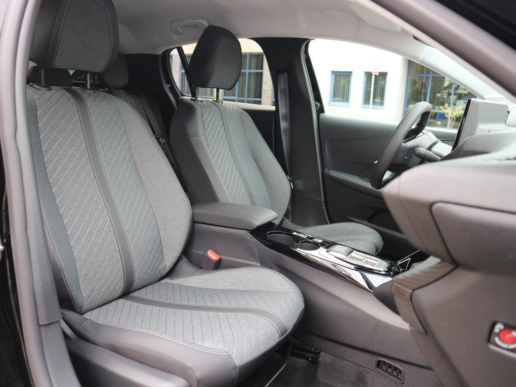 Peugeot 208 (KDP38V) met abonnement