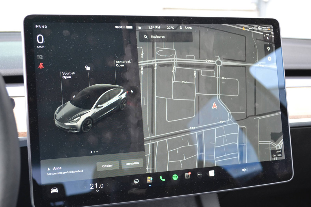Tesla Model 3 (N809RN) met abonnement