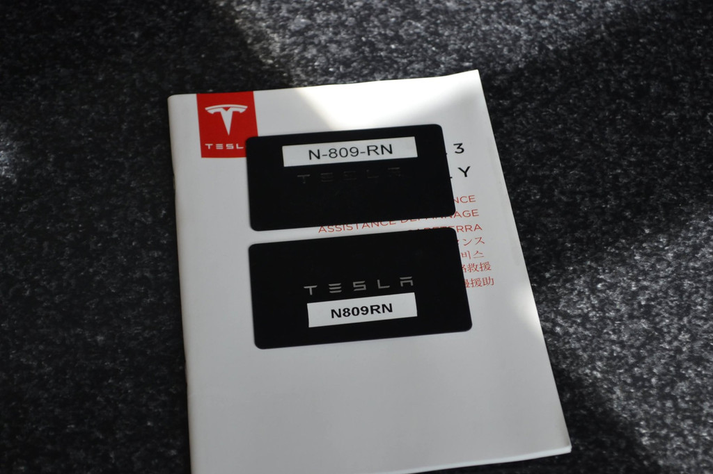 Tesla Model 3 (N809RN) met abonnement