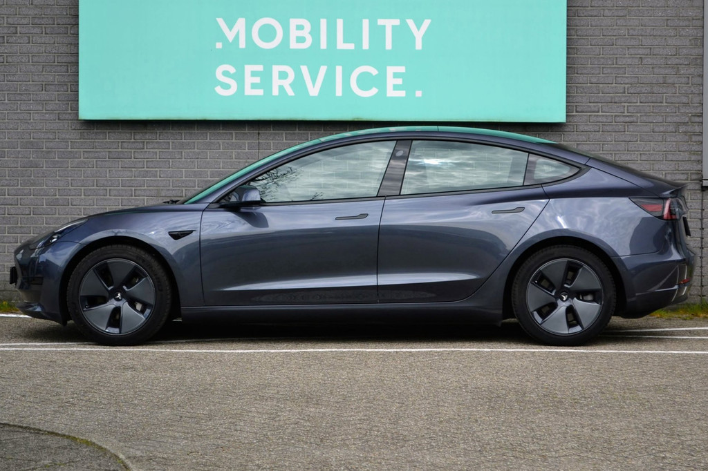 Tesla Model 3 (N809RN) met abonnement