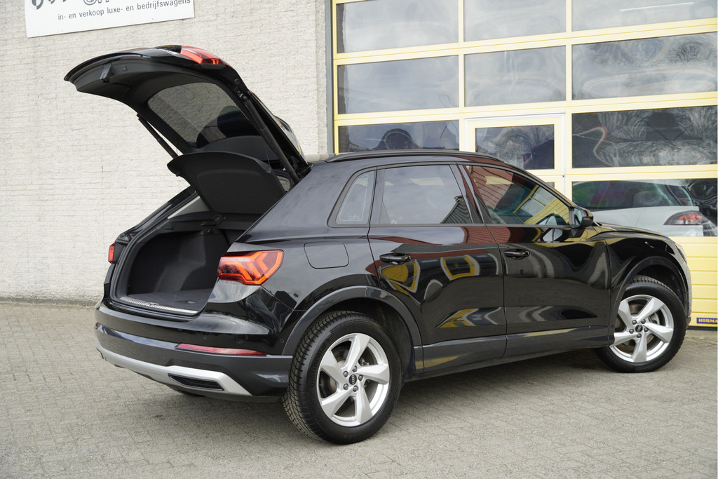 Audi Q3 (L033GR) met abonnement