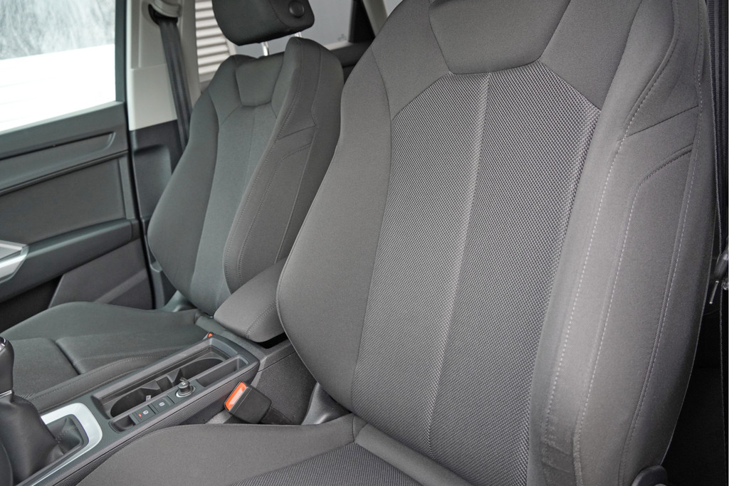 Audi Q3 (L033GR) met abonnement