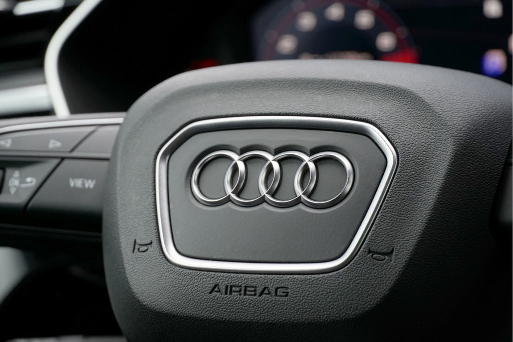 Audi Q3 (L033GR) met abonnement