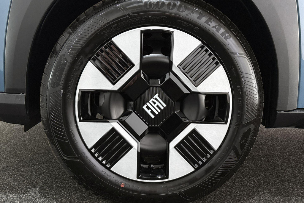 Fiat Panda (JSK99Z) met abonnement