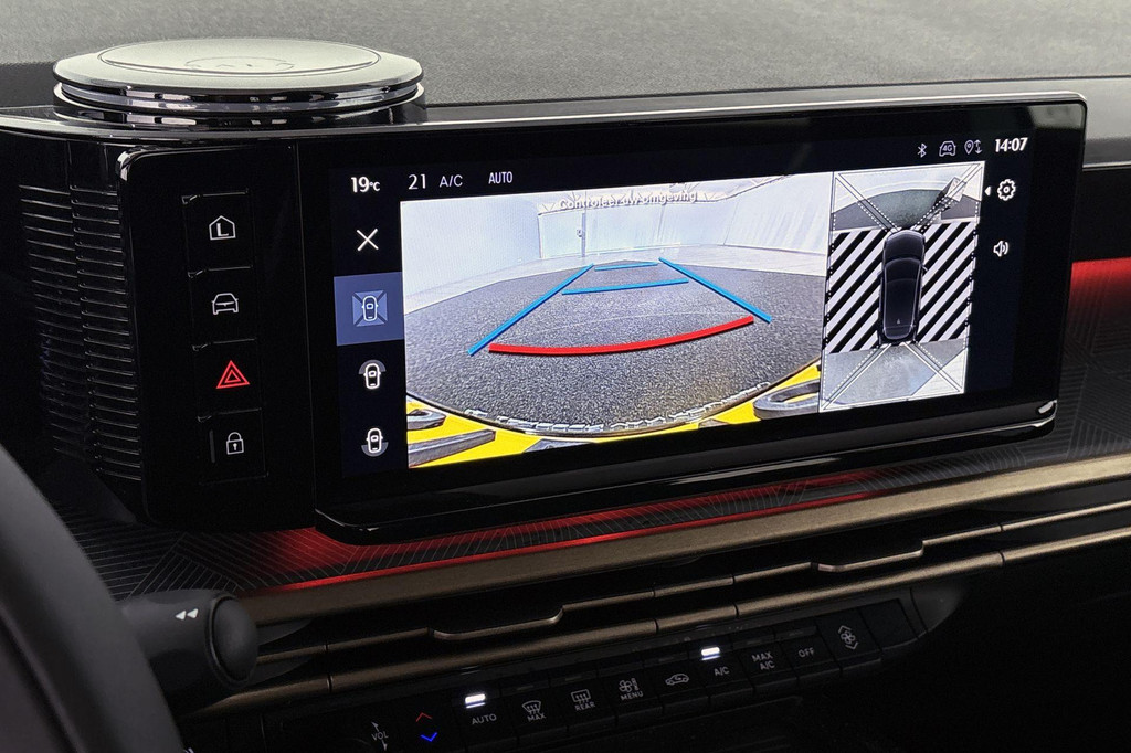 Lancia Ypsilon (JTB16J) met abonnement