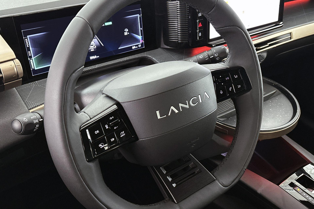 Lancia Ypsilon (JTB16J) met abonnement