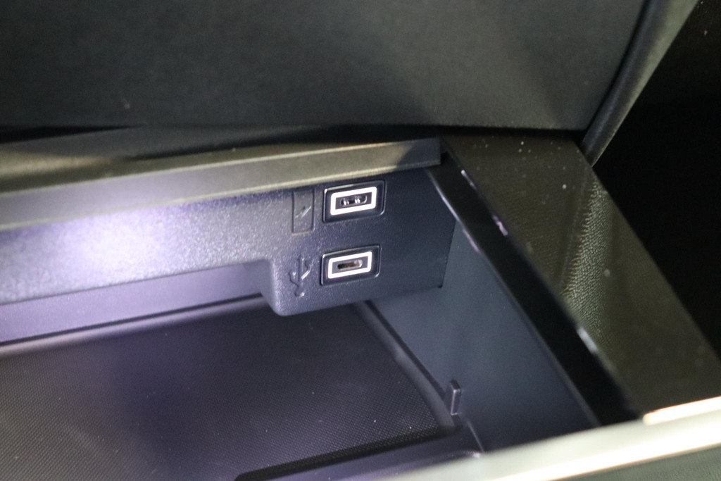 Opel Astra (JSP51D) met abonnement