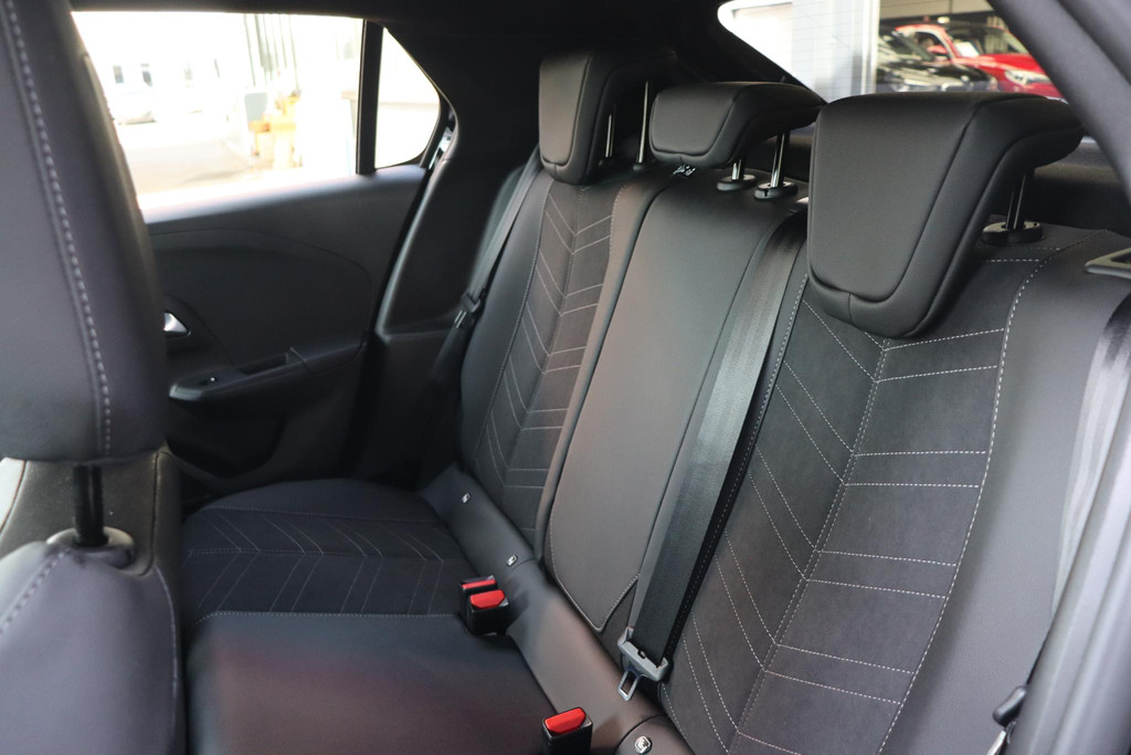 Opel Corsa (JRJ73Z) met abonnement