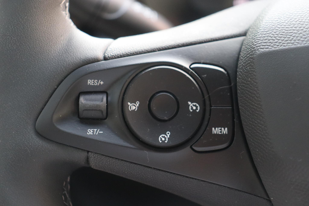 Opel Corsa (JRJ73Z) met abonnement