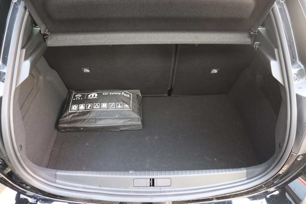 Opel Corsa (JRJ73Z) met abonnement