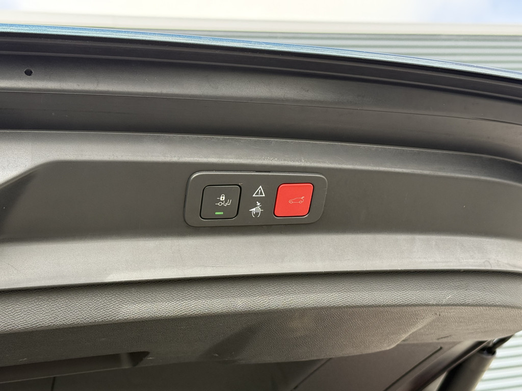 Peugeot 5008 (K767KD) met abonnement