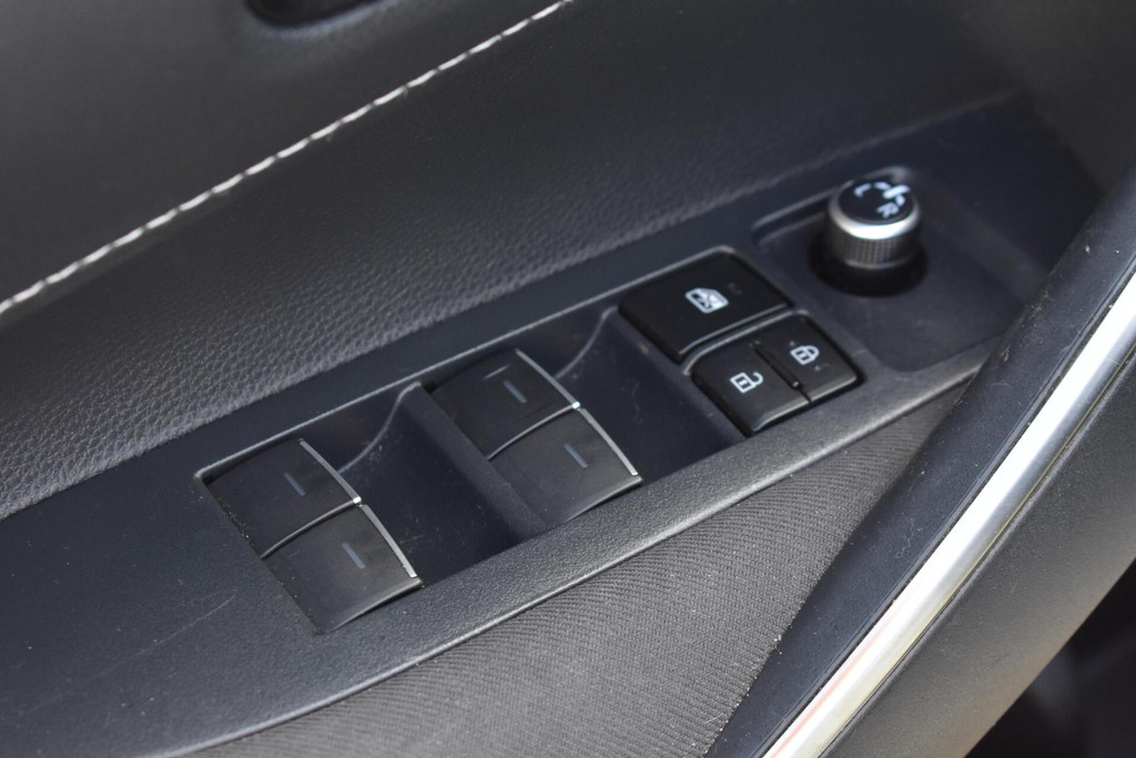 Toyota Corolla Touring Sports (R498KH) met abonnement