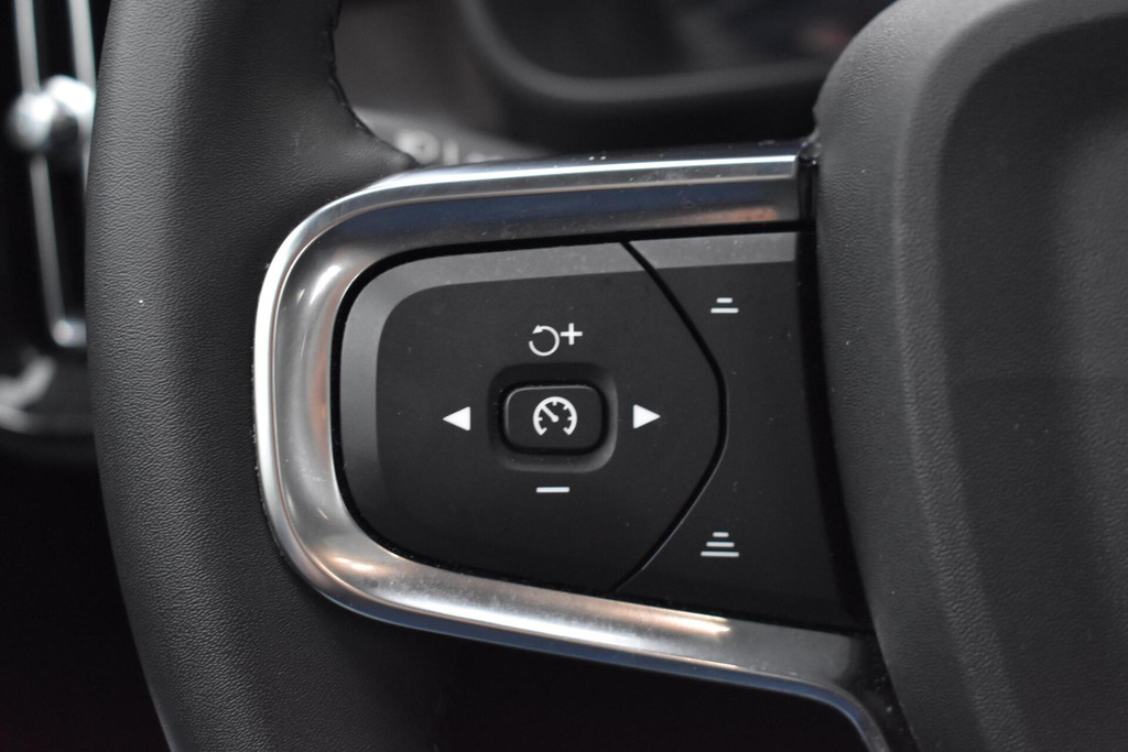 Volvo C40 (N079TL) met abonnement