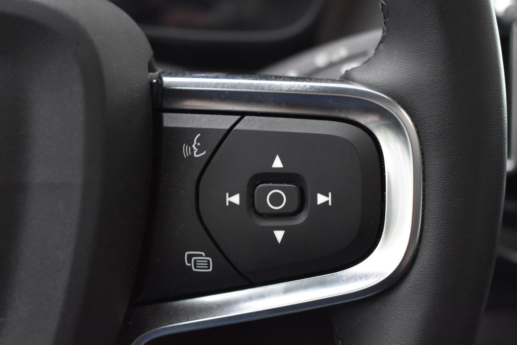 Volvo C40 (N079TL) met abonnement