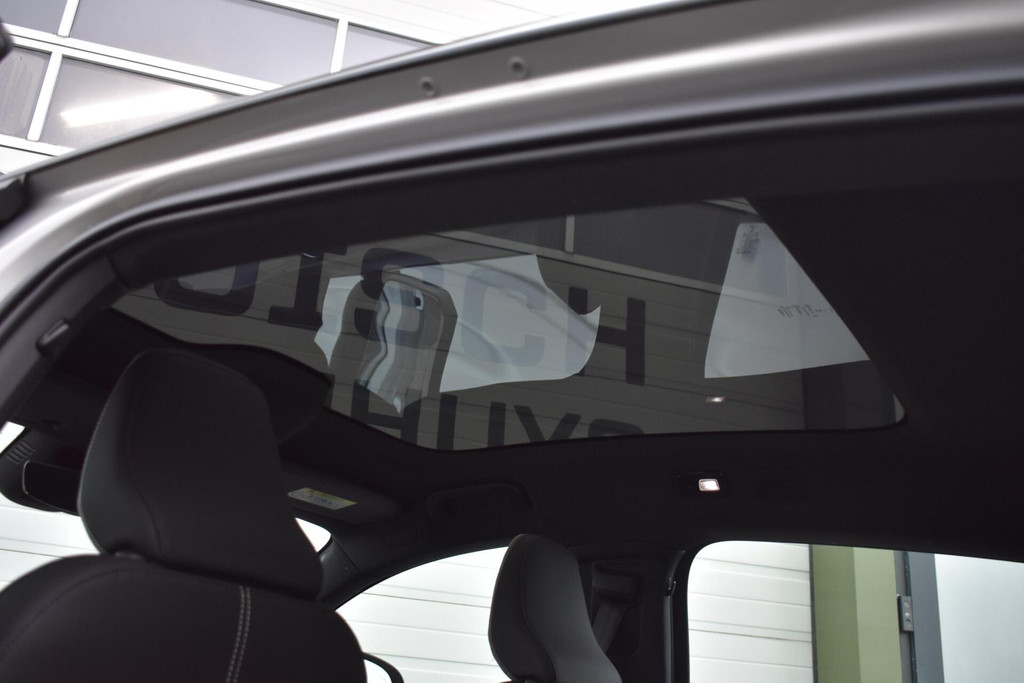 Volvo C40 (N079TL) met abonnement