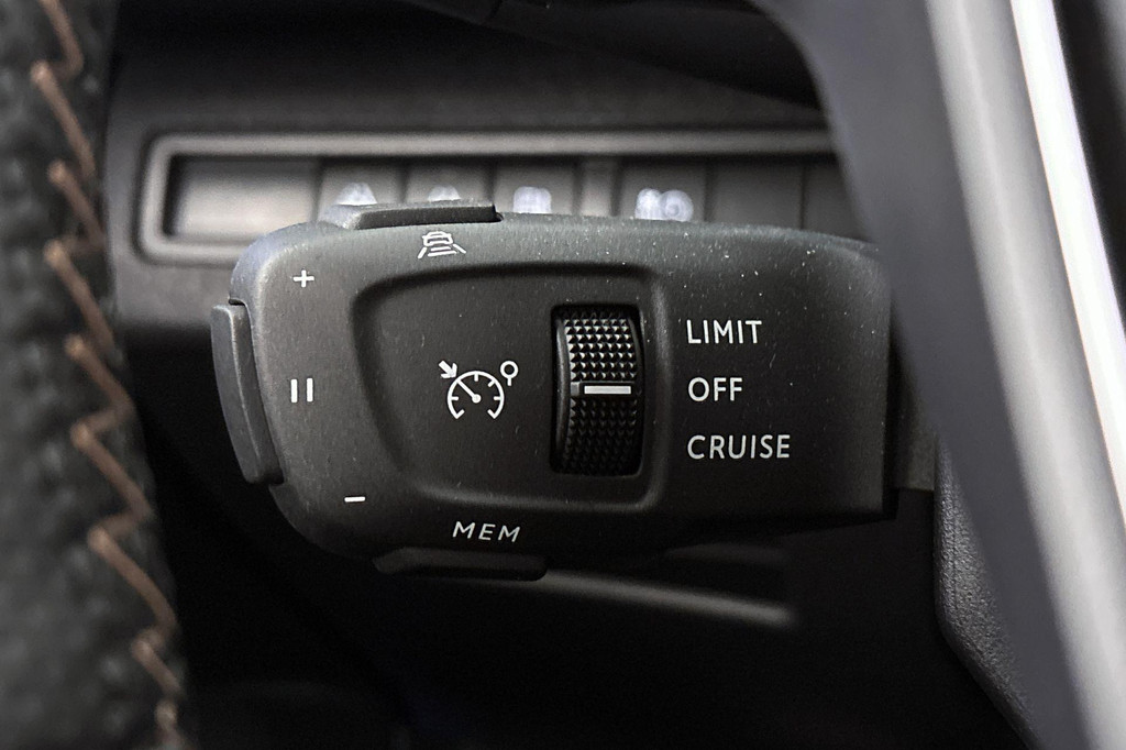 Peugeot 3008 (KFP56V) met abonnement