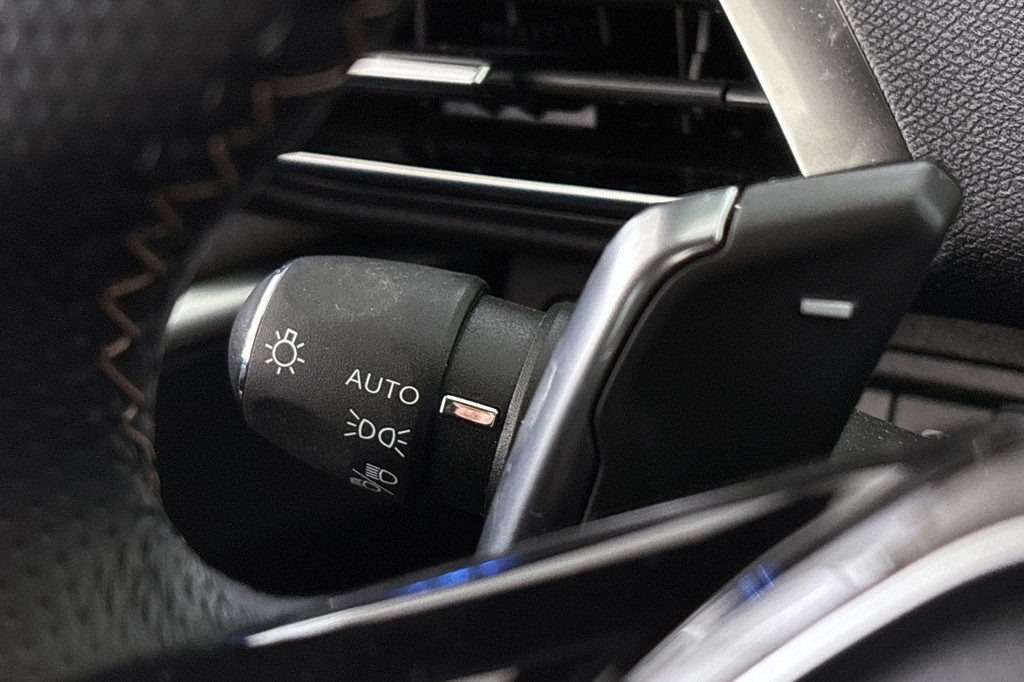 Peugeot 3008 (KFP56V) met abonnement