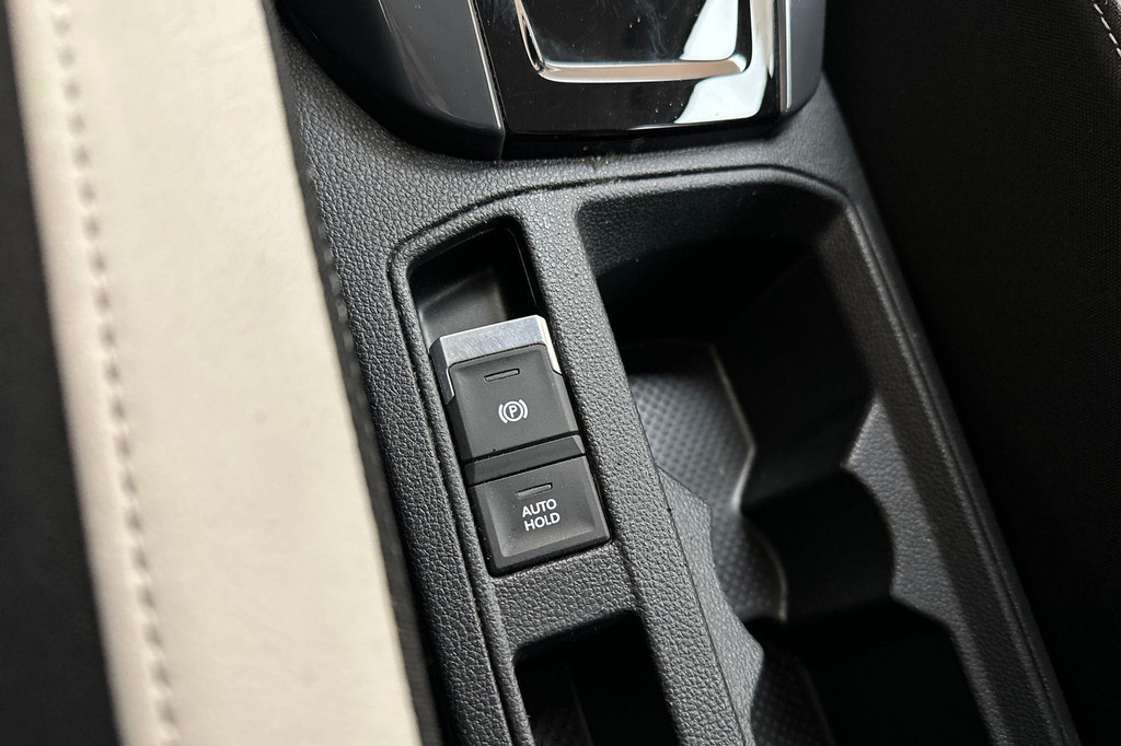 Volkswagen T-Roc (J284VD) met abonnement