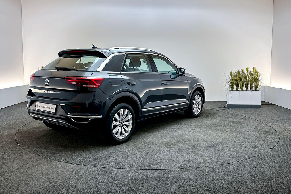 Volkswagen T-Roc (J284VD) met abonnement