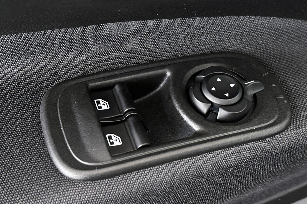 Fiat 500 (X483FR) met abonnement