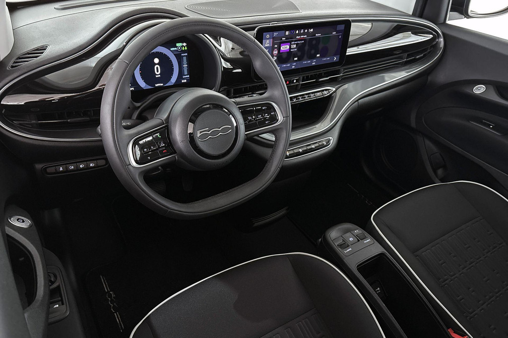 Fiat 500 (X483FR) met abonnement