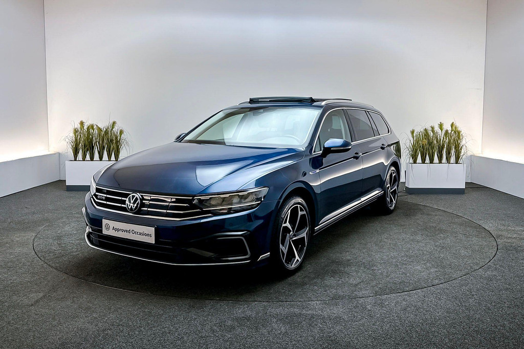 Volkswagen Passat (HZV39S) met abonnement