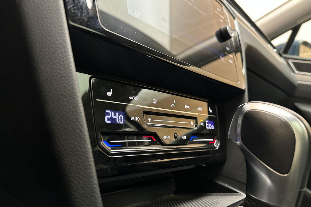 Volkswagen Passat (HZV39S) met abonnement