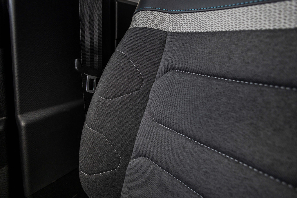 Citroën Ë-C4 (P682DJ) met abonnement